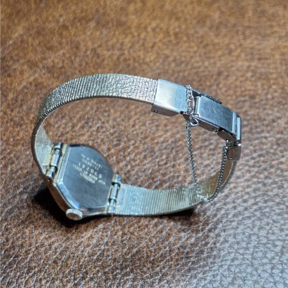 ​RARE VTG Seiko Watch Women 11-3860 WGP Blue Dial Mechanical Mesh Chain RUNS EUC